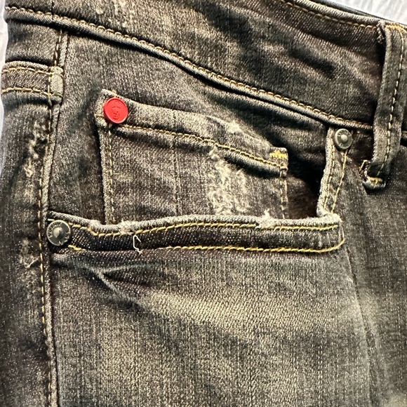 NWT Lysee distressed jeans size 2X curvy - Picture 3 of 14